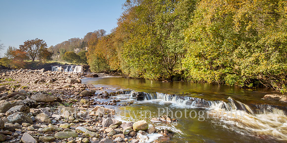 0420 - 0141  River Swale and Wain Wath Force