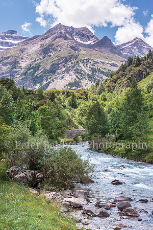 0420 - 0160  Relaxing and Serene