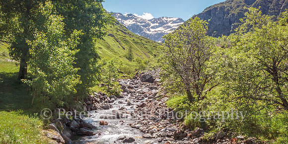0420 - 0153  Mountain Stream